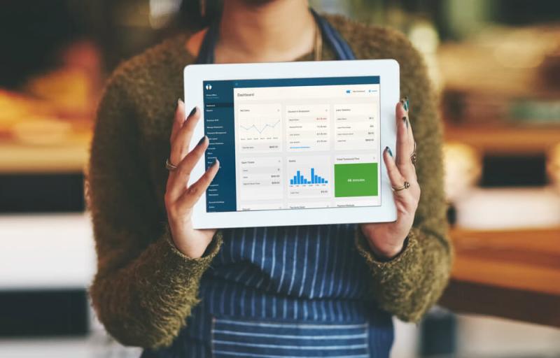 Top 10 Restaurant Reports & Analytics To Look Out For In 2023, blog feature image
