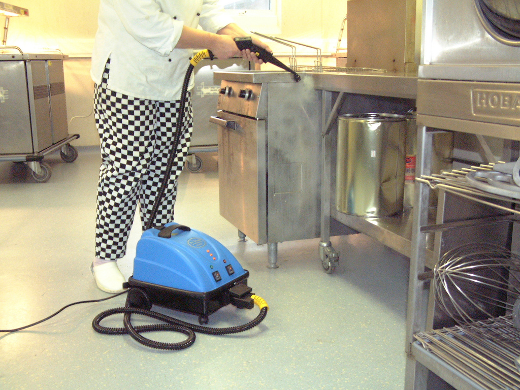 what are the 5 methods of cleaning restaurant equipment?
