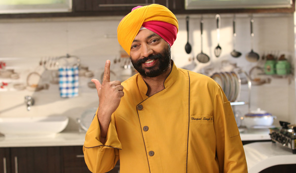 Harpal Singh Sokhi shares secrets of authentic Indian cooking. Know more about Indian food bloggers you should follow. 
